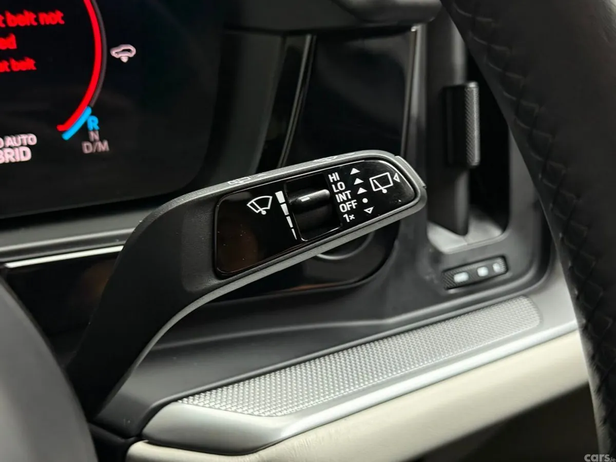Porsche Cayenne SUV, Petrol Plug-in Hybrid, 2024, Grey