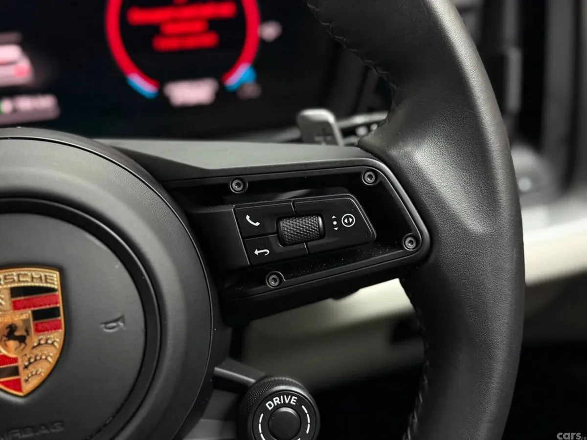 Porsche Cayenne SUV, Petrol Plug-in Hybrid, 2024, Grey