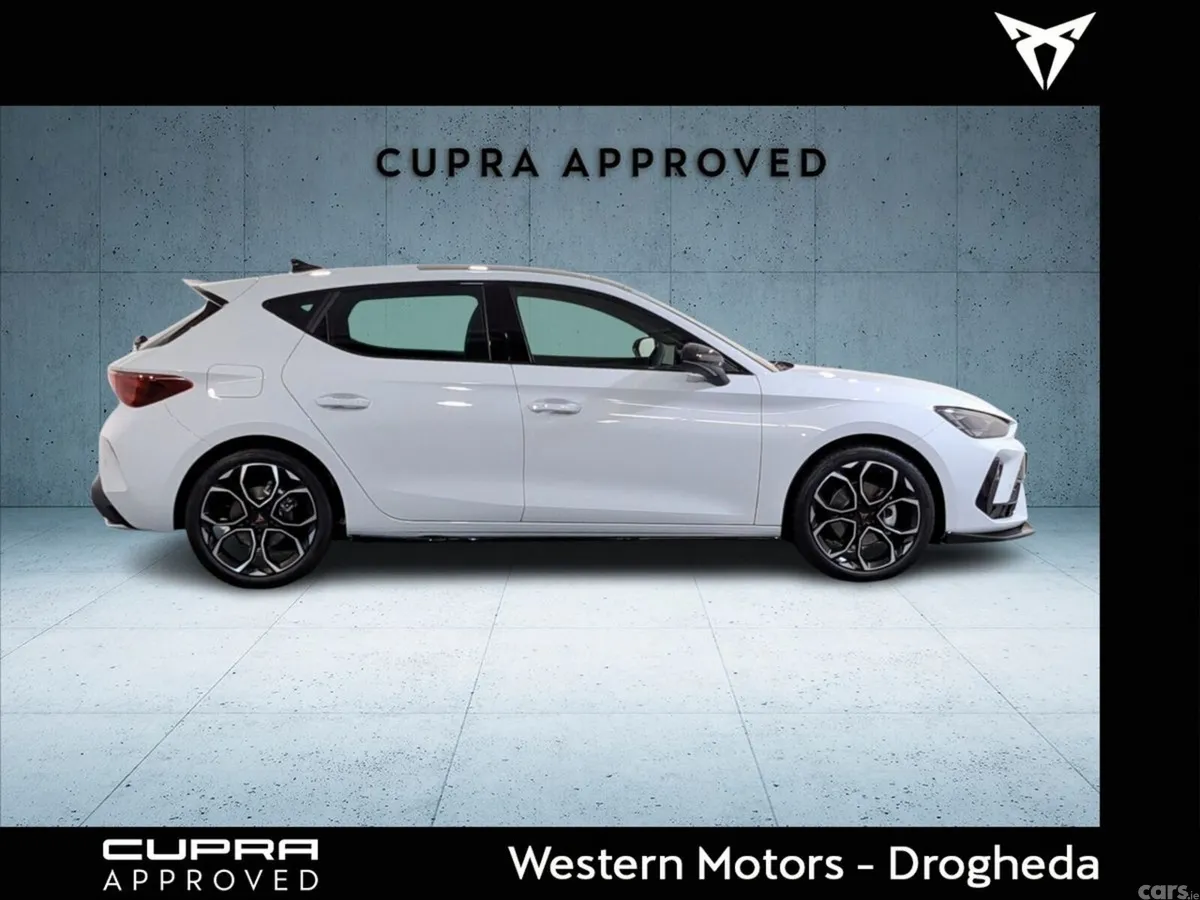 Cupra Leon Hatchback, Petrol, 2026, White