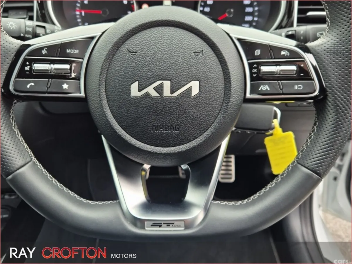 Kia Ceed Hatchback, Petrol, 2025, White