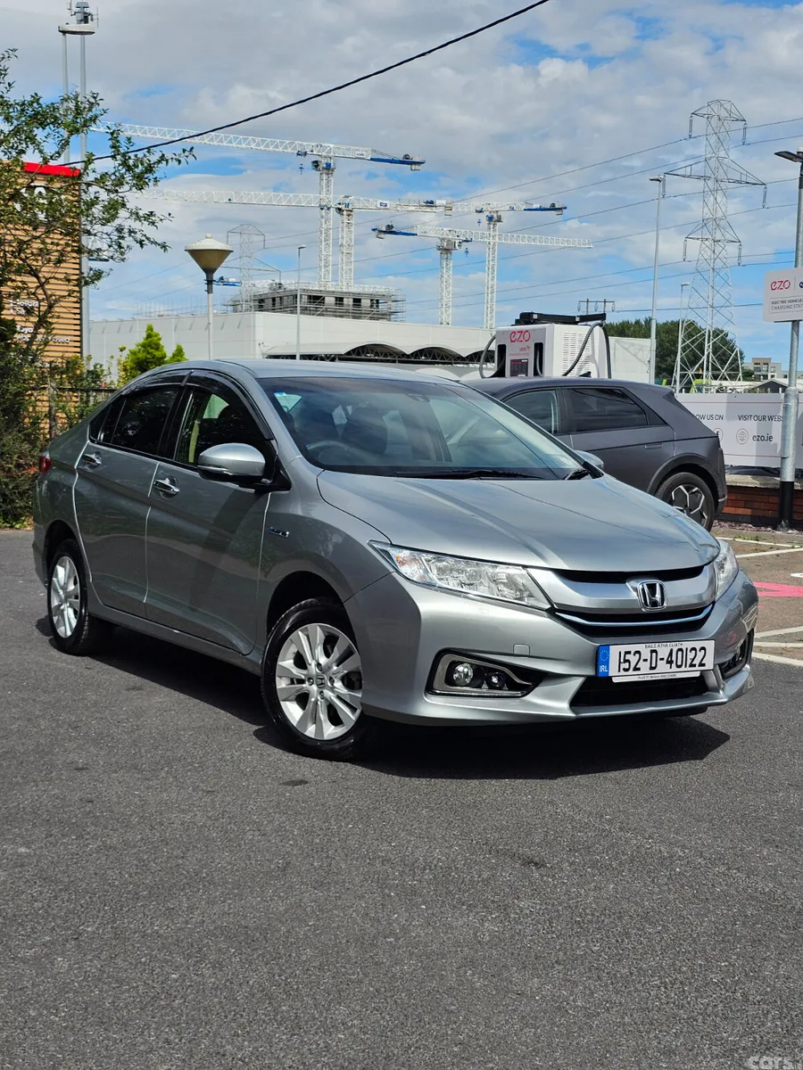 Honda Grace Saloon, Petrol Hybrid, 2015, Grey