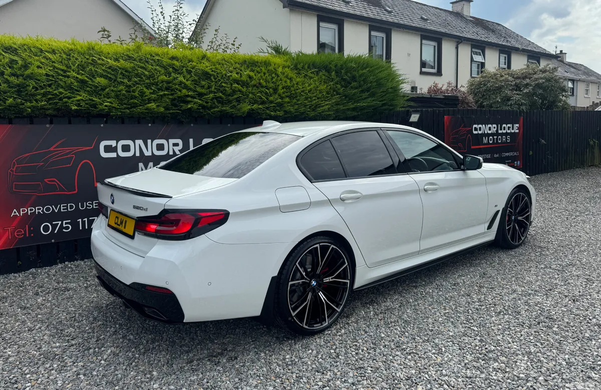BMW 5-Series Saloon, Diesel Hybrid, 2021, White