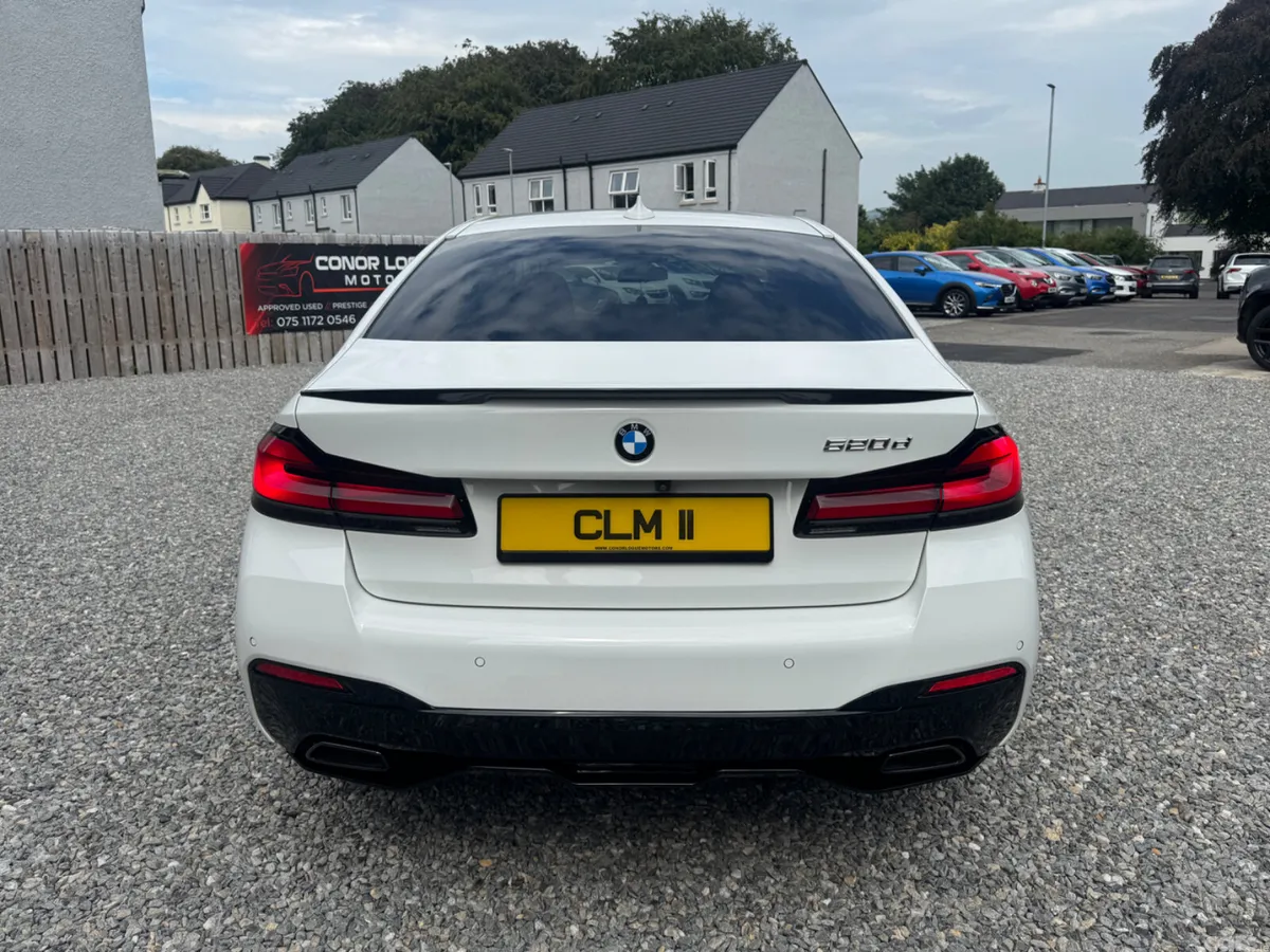 BMW 5-Series Saloon, Diesel Hybrid, 2021, White
