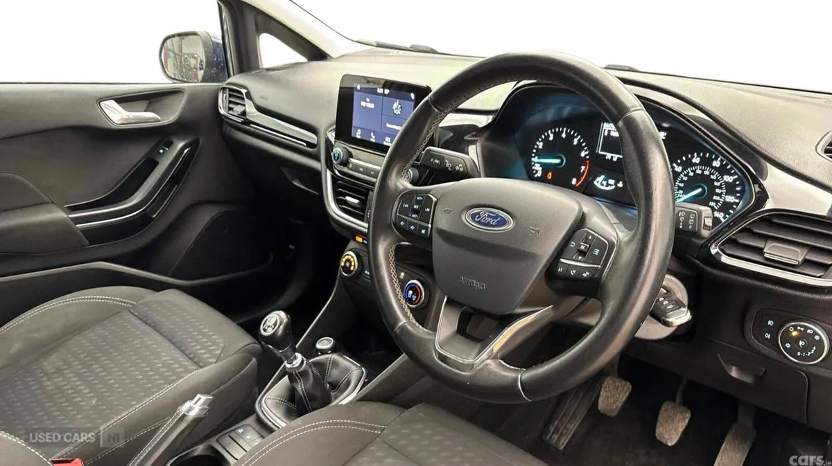 Ford Fiesta Hatchback, Petrol, 2018, Blue