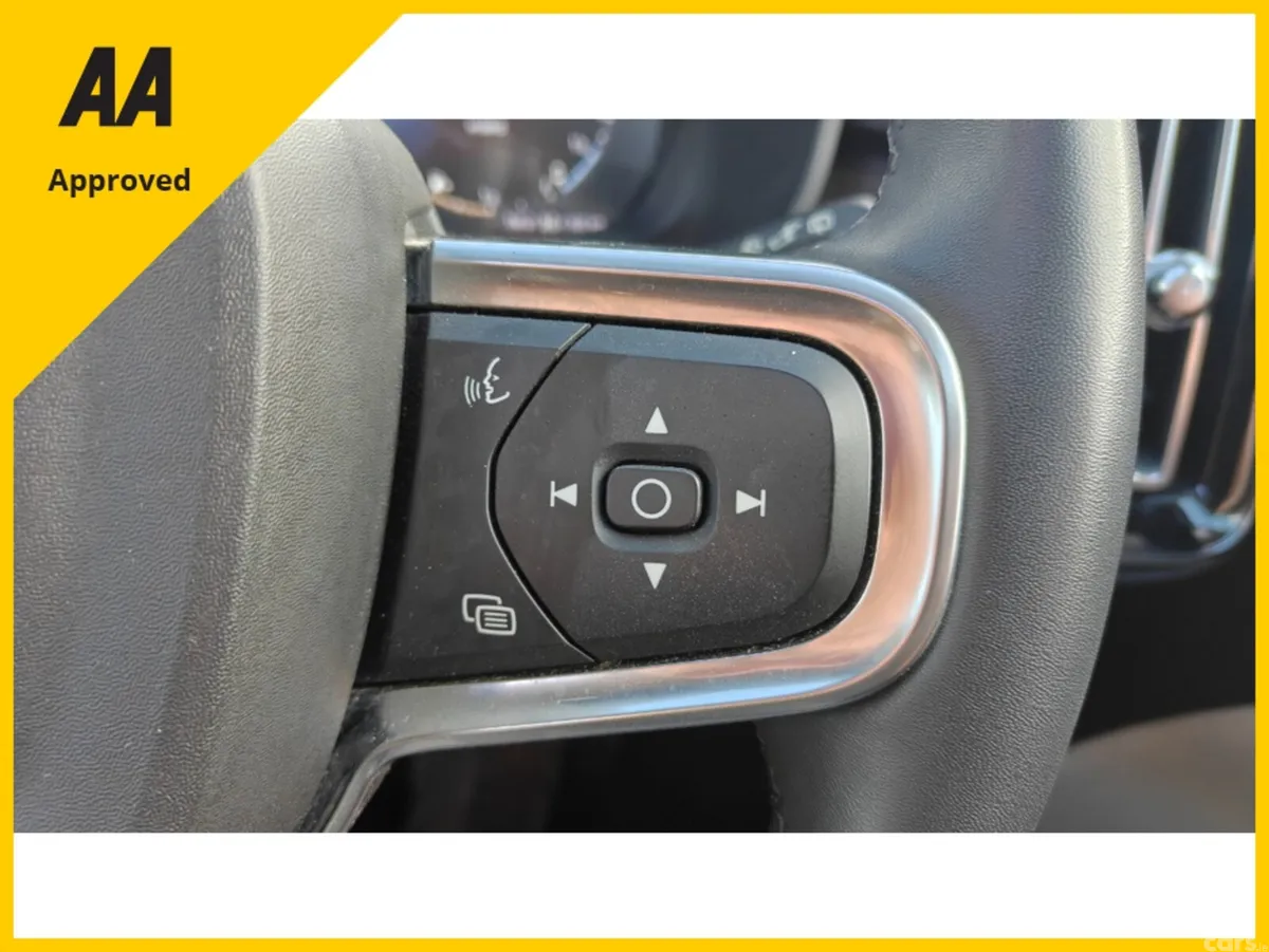 Volvo XC40 SUV, Petrol Plug-in Hybrid, 2022, Black
