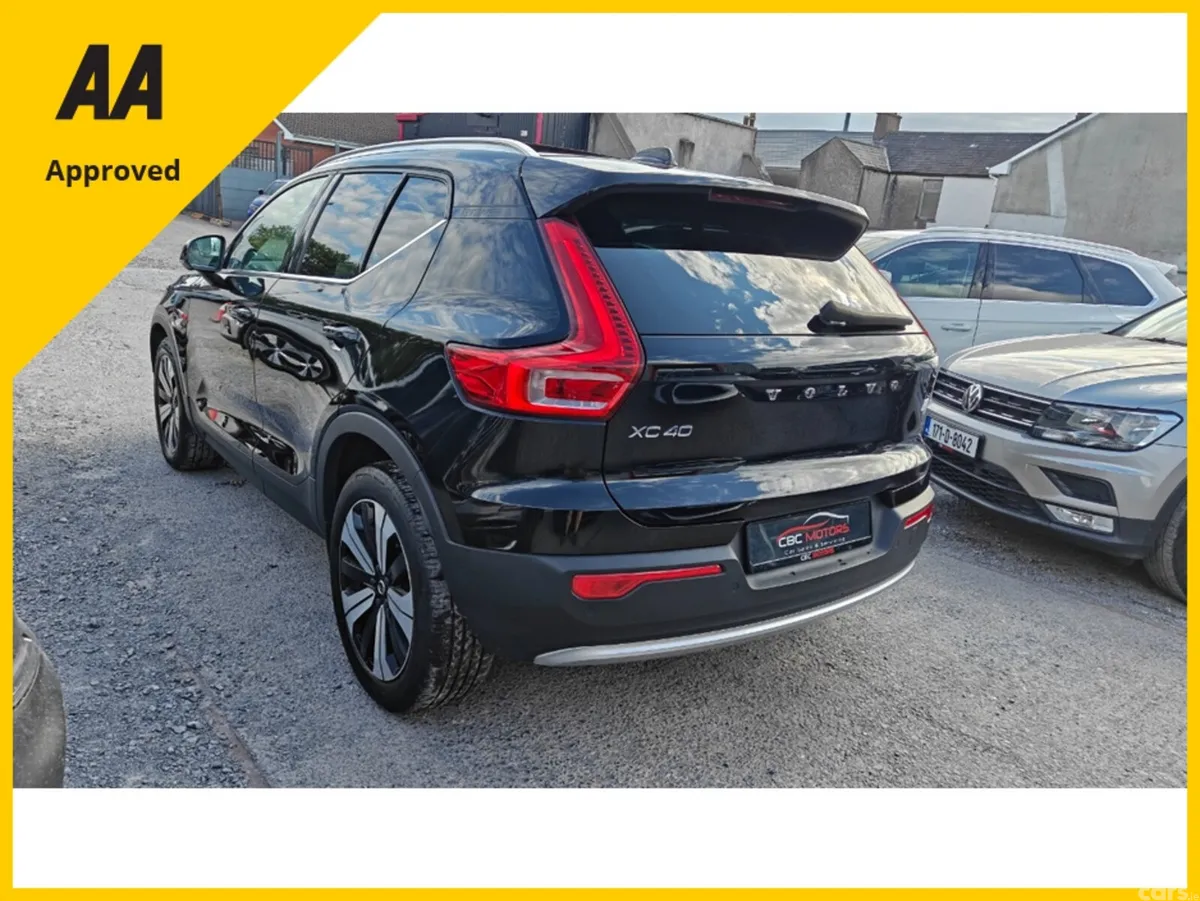 Volvo XC40 SUV, Petrol Plug-in Hybrid, 2022, Black