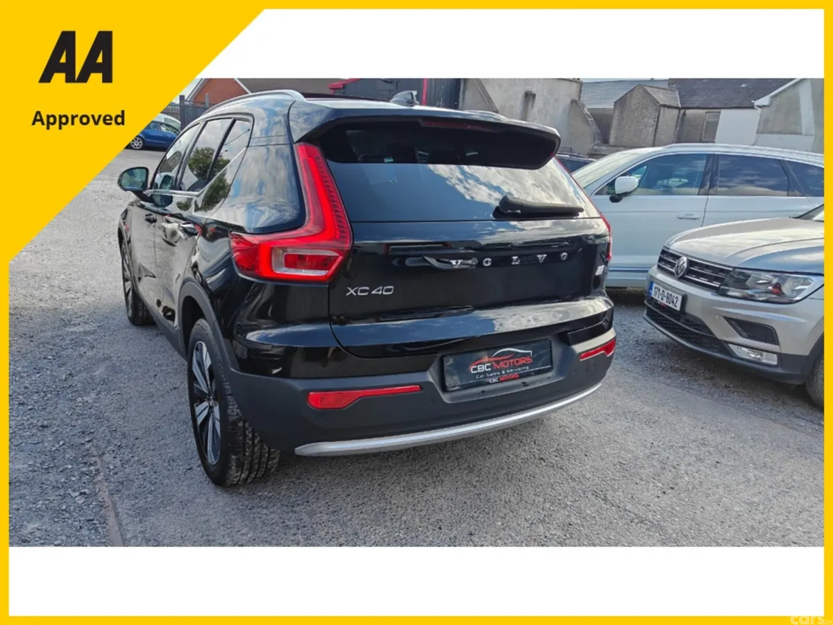 Volvo XC40 SUV, Petrol Plug-in Hybrid, 2022, Black