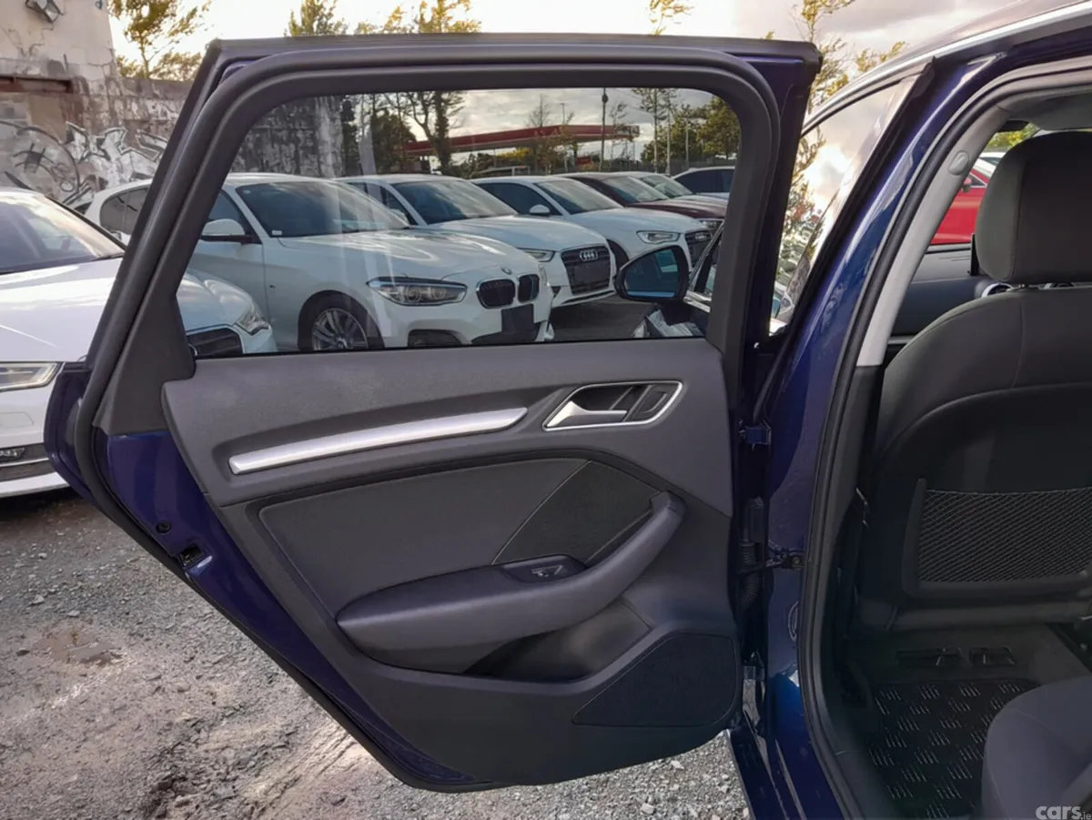Audi A3 Hatchback, Petrol, 2015, Blue