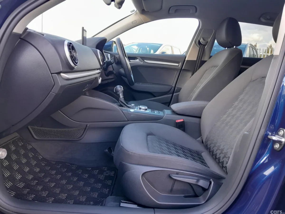 Audi A3 Hatchback, Petrol, 2015, Blue
