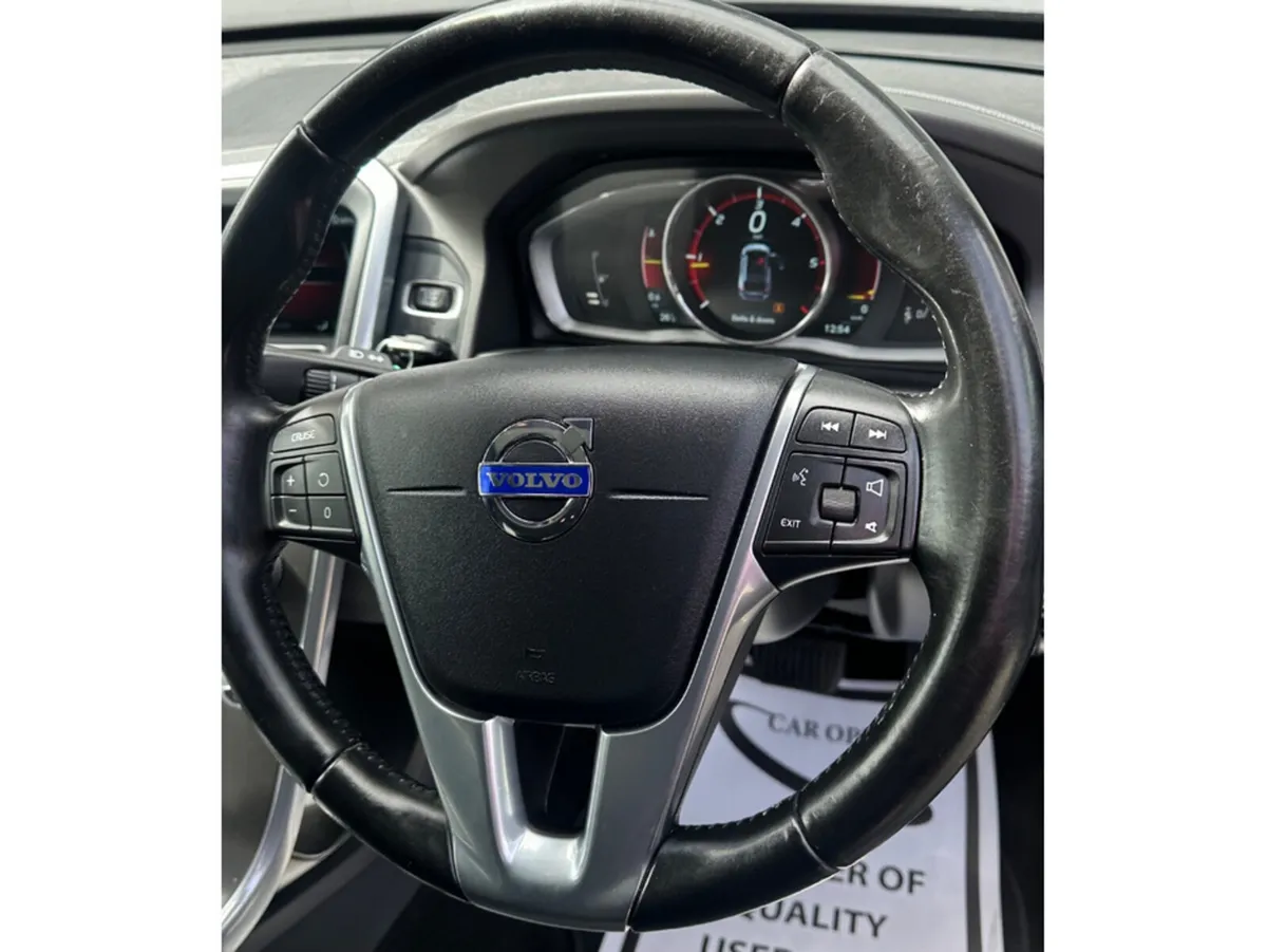 Volvo XC60 Estate, Diesel, 2014, Black