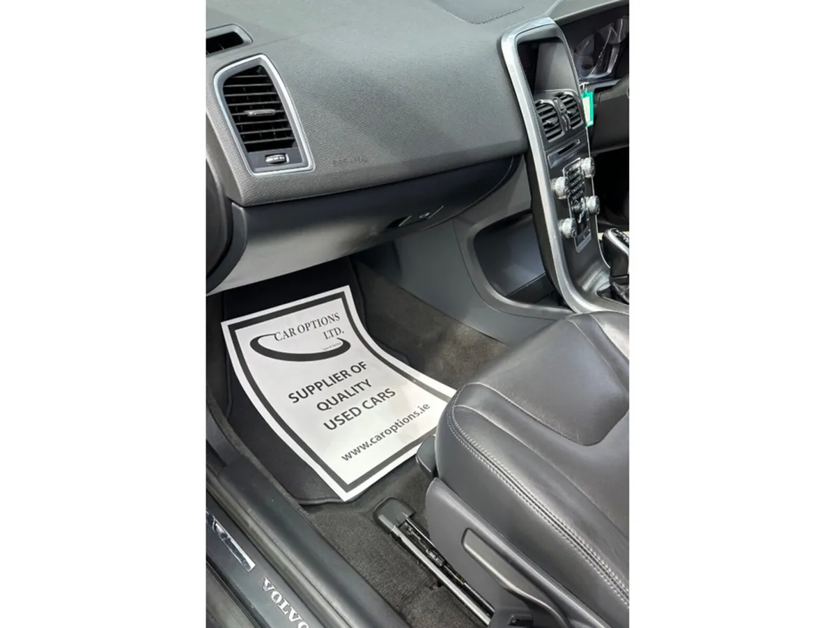 Volvo XC60 Estate, Diesel, 2014, Black