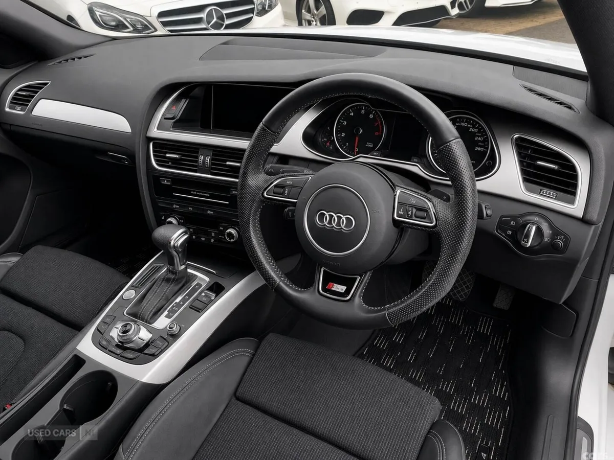 Audi A4 , Petrol, 2015, White