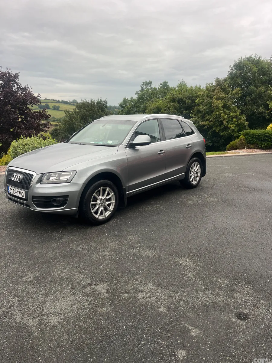 Audi Q5 SUV, Diesel, 2011, Grey