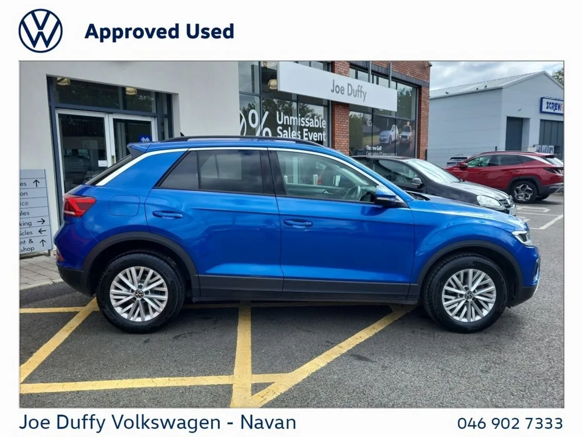 Volkswagen T-Roc SUV, Diesel, 2023, Blue