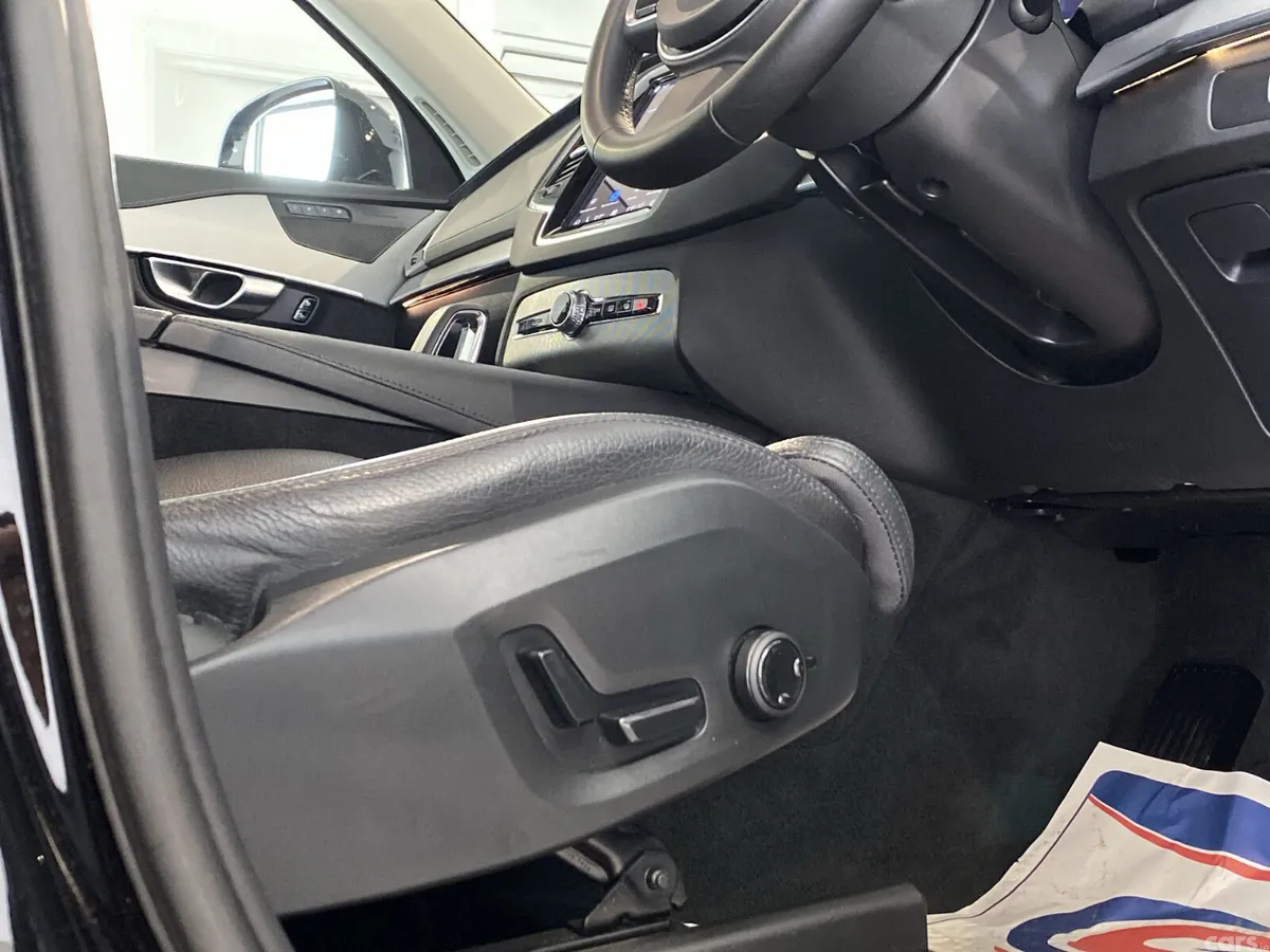 Volvo XC90 SUV, Diesel Hybrid, 2022, Black