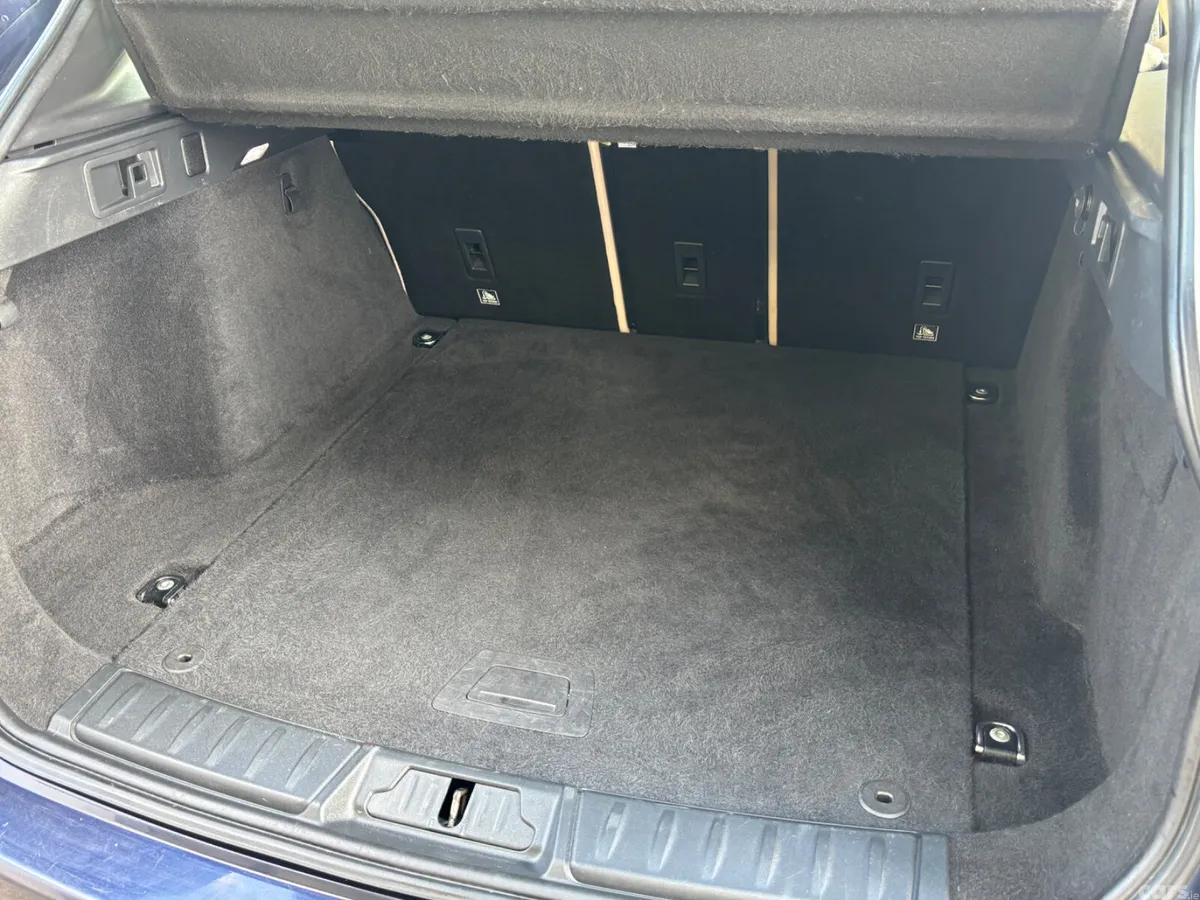 Jaguar F-Pace SUV, Diesel, 2018, Blue