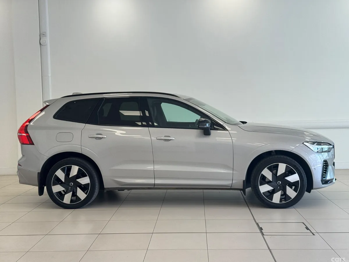 Volvo XC60 SUV, Petrol Plug-in Hybrid, 2024, Grey