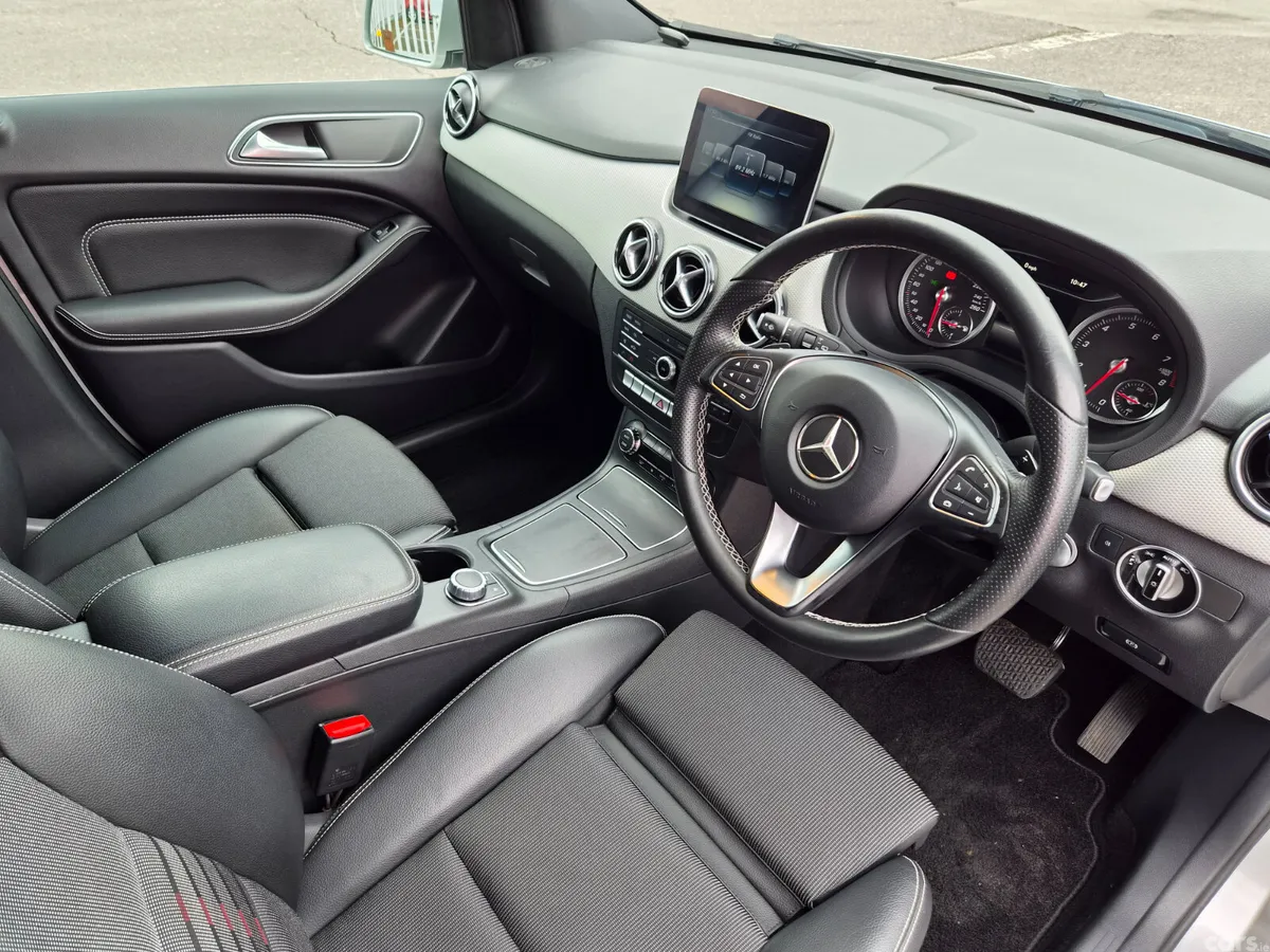 Mercedes-Benz B-Class Hatchback, Petrol, 2019, Silver