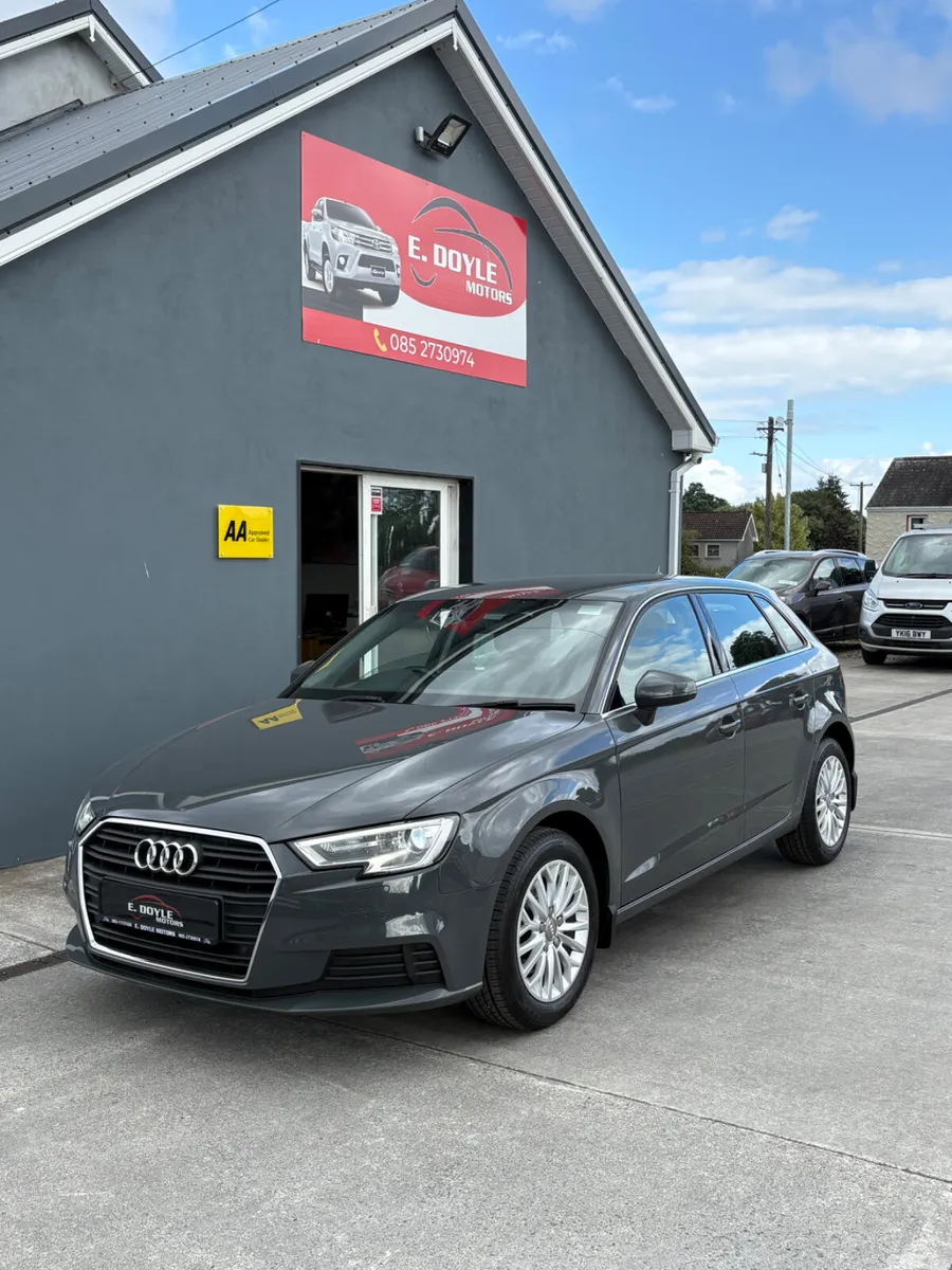 Audi A3 Hatchback, Diesel, 2017, Grey