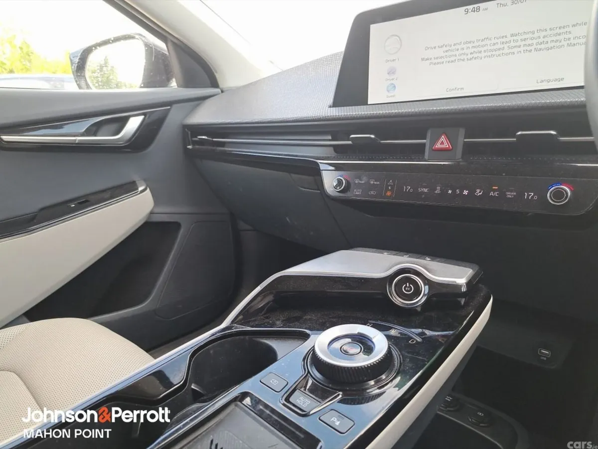 Kia EV6 MPV, Electric, 2022, Blue