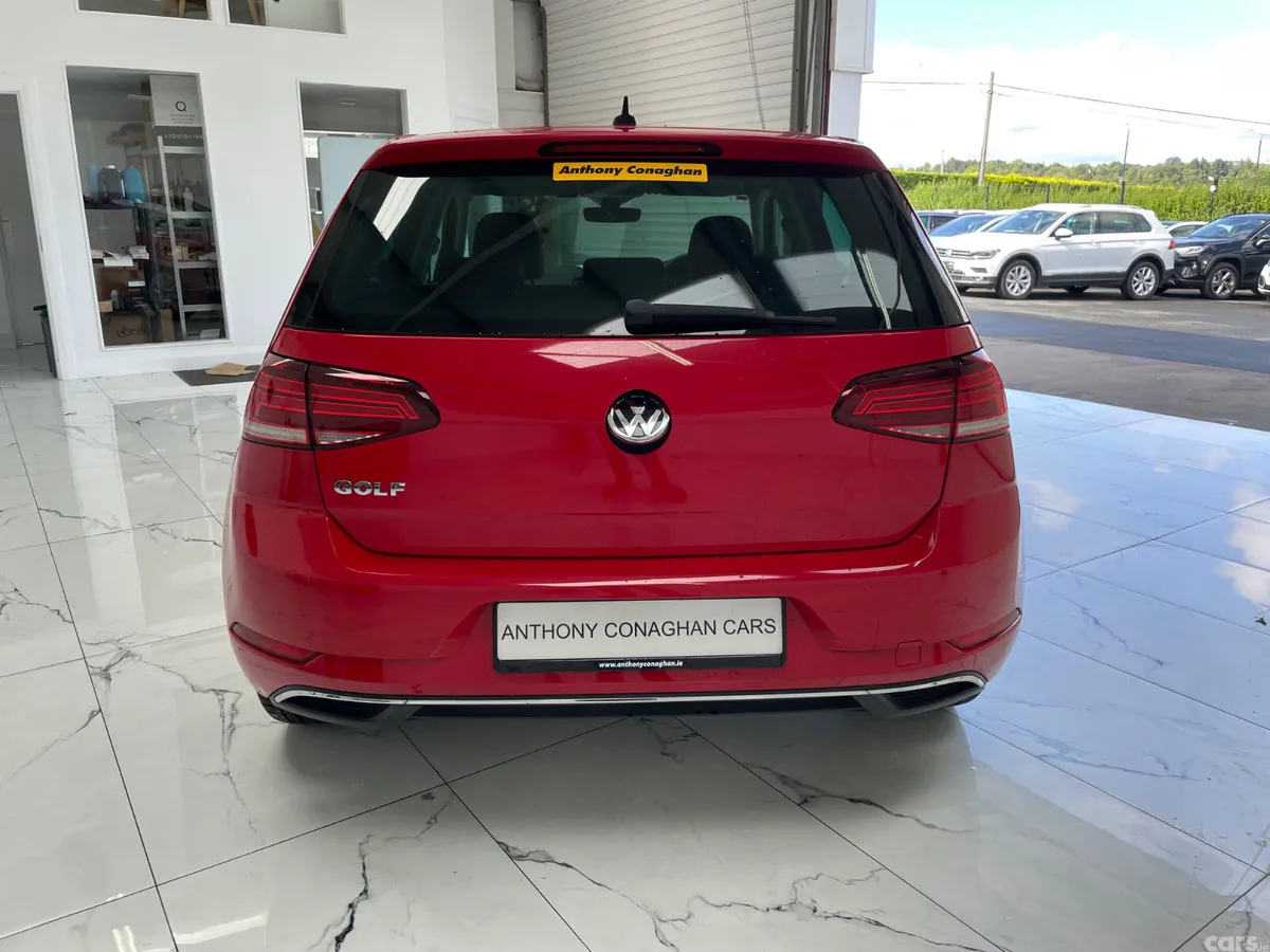 Volkswagen Golf Hatchback, Petrol, 2018, Red