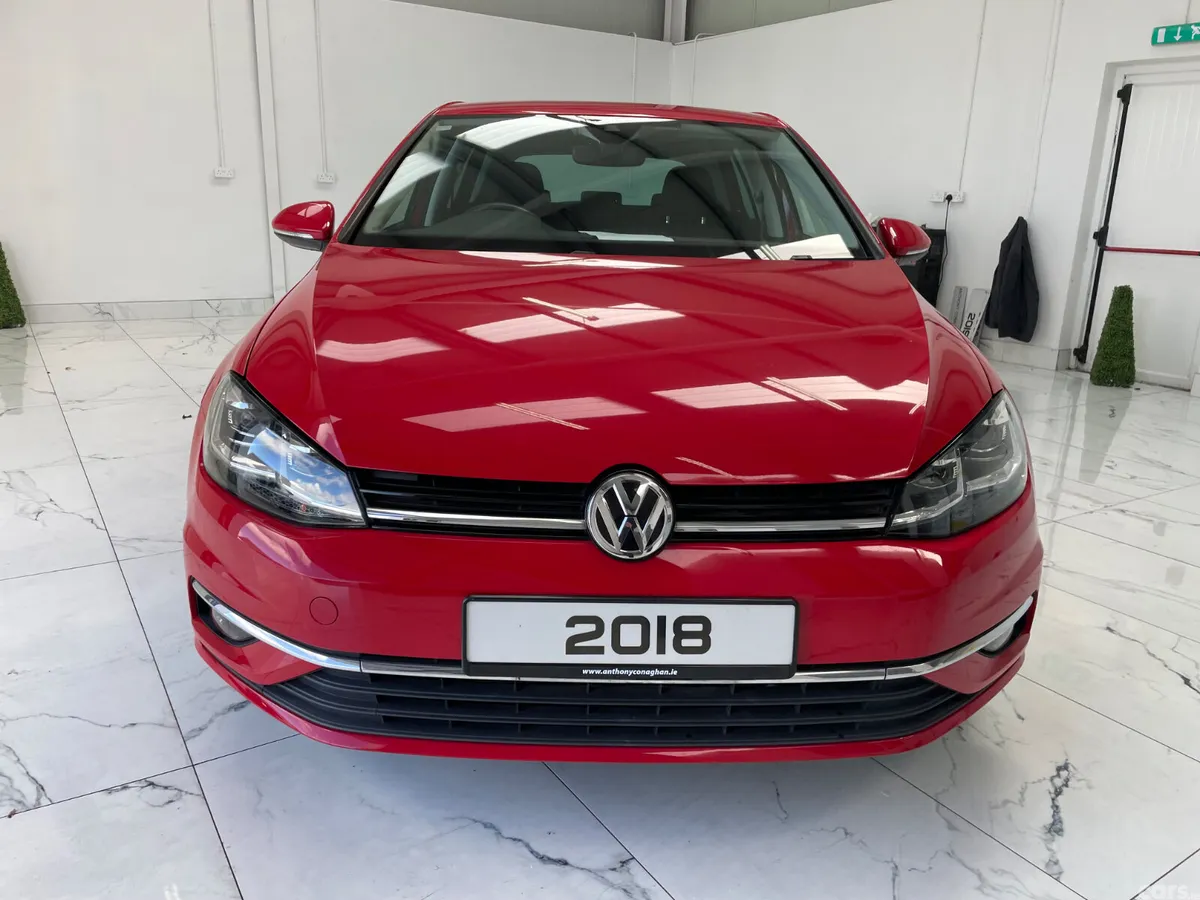 Volkswagen Golf Hatchback, Petrol, 2018, Red