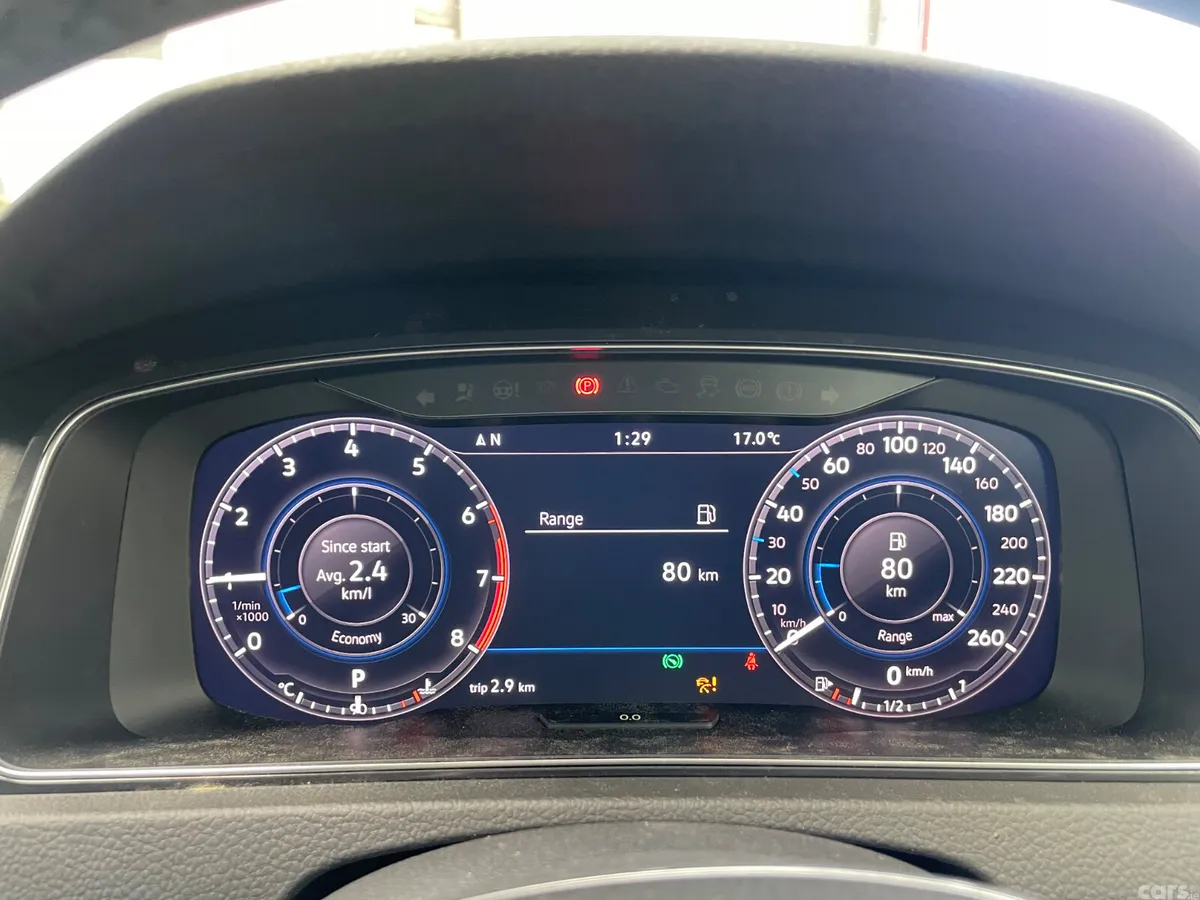 Volkswagen Golf Hatchback, Petrol, 2018, Red