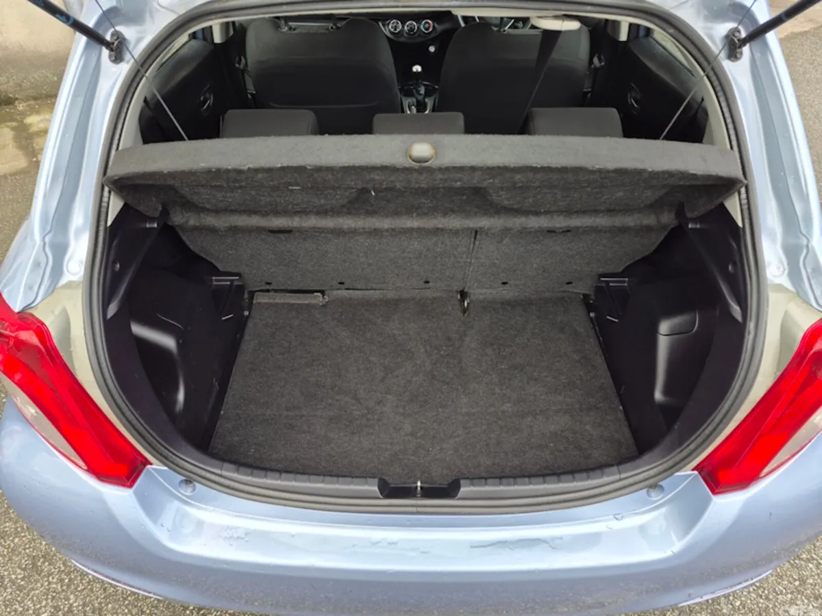 Toyota Yaris Hatchback, Petrol, 2014, Blue