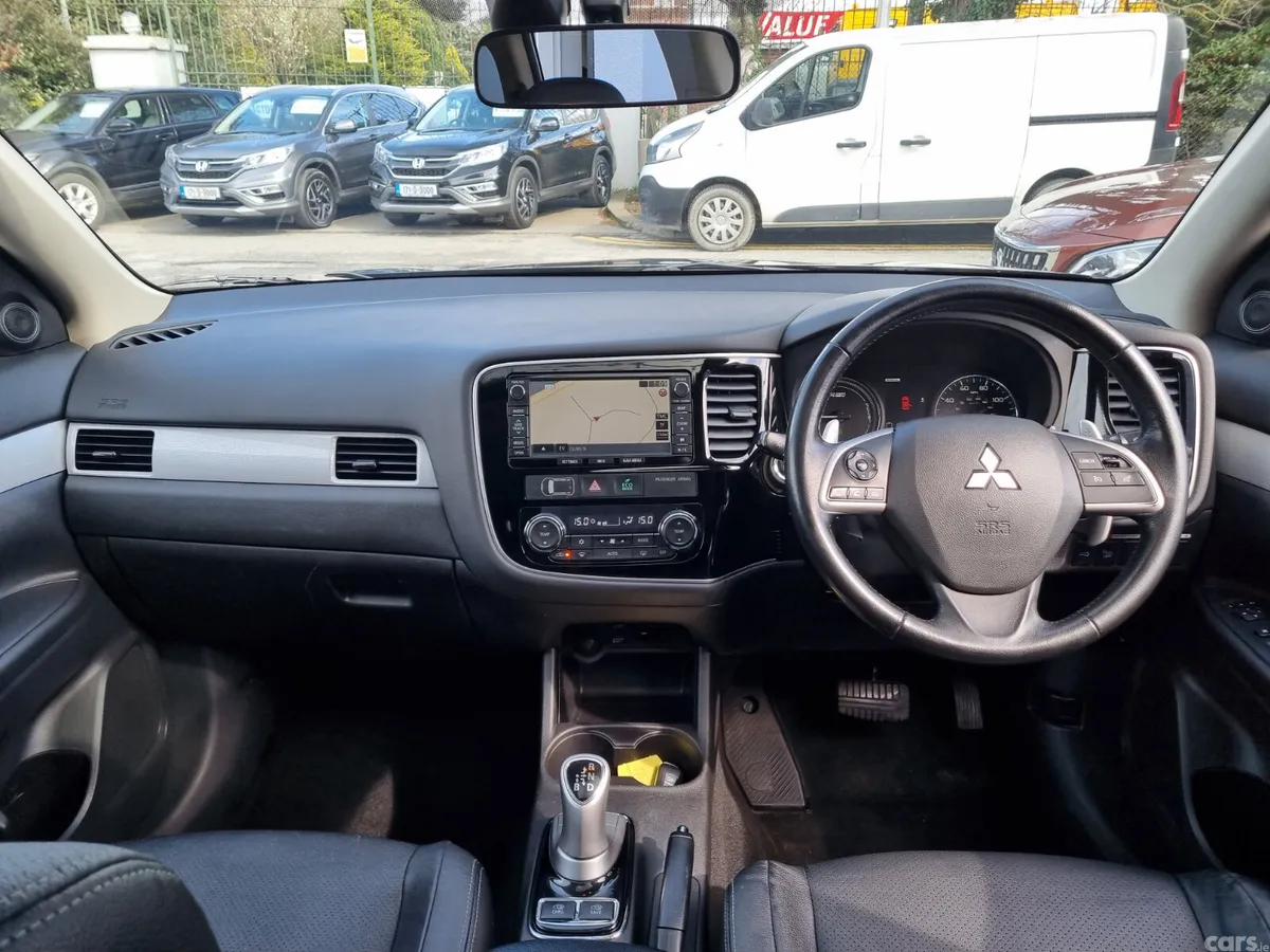 Mitsubishi Outlander SUV, Petrol Hybrid, 2014, Black