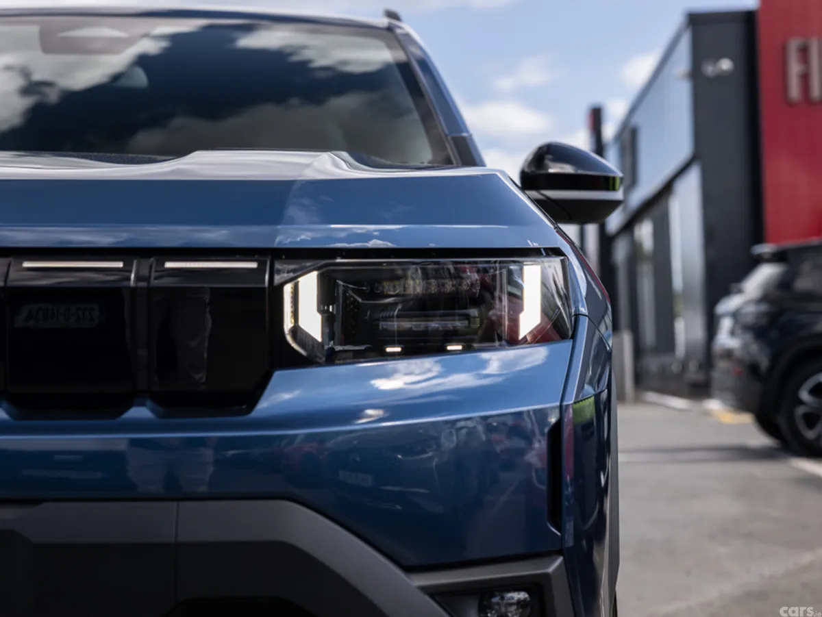 Jeep Compass SUV, Electric, 2026, Blue
