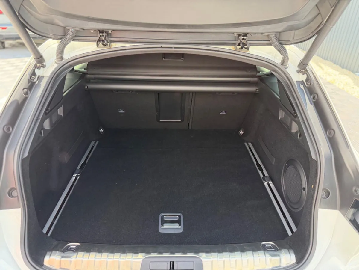 Peugeot 508 Estate, Petrol, 2020, White