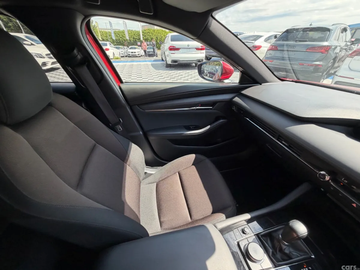Mazda Mazda3 Hatchback, Diesel, 2021, Red