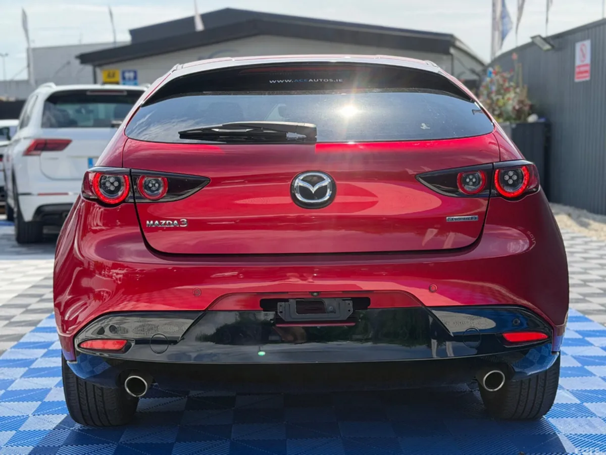 Mazda Mazda3 Hatchback, Diesel, 2021, Red