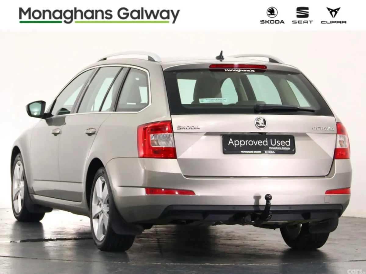 Skoda Octavia Estate, Diesel, 2017, Beige