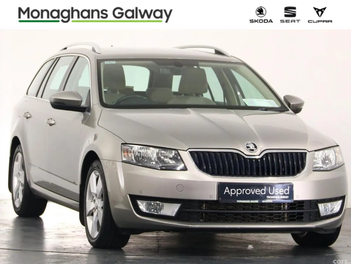 Skoda Octavia Estate, Diesel, 2017, Beige