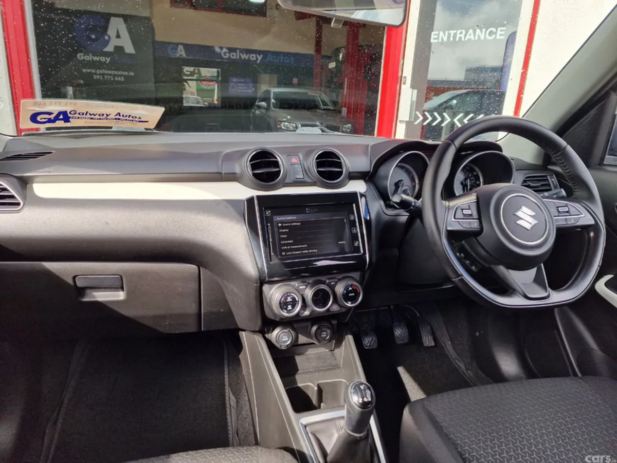 Suzuki Swift Hatchback, Petrol Hybrid, 2018, Black