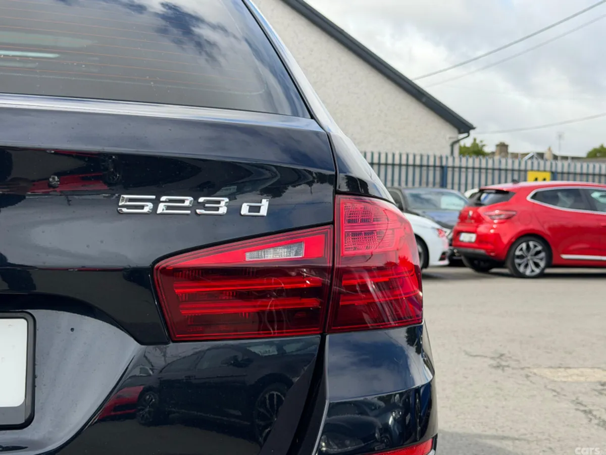 BMW 5-Series Estate, Diesel, 2016, Black