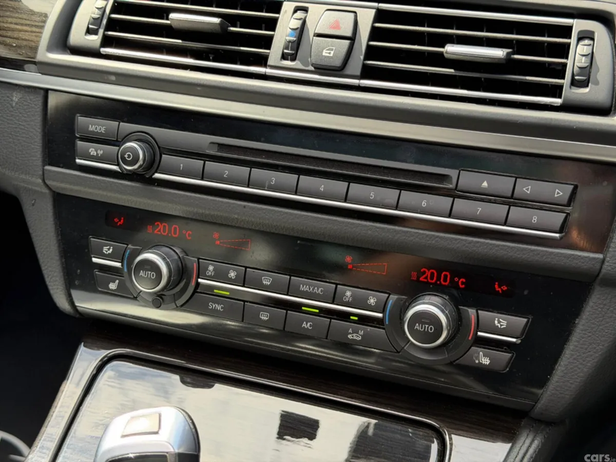 BMW 5-Series Estate, Diesel, 2016, Black
