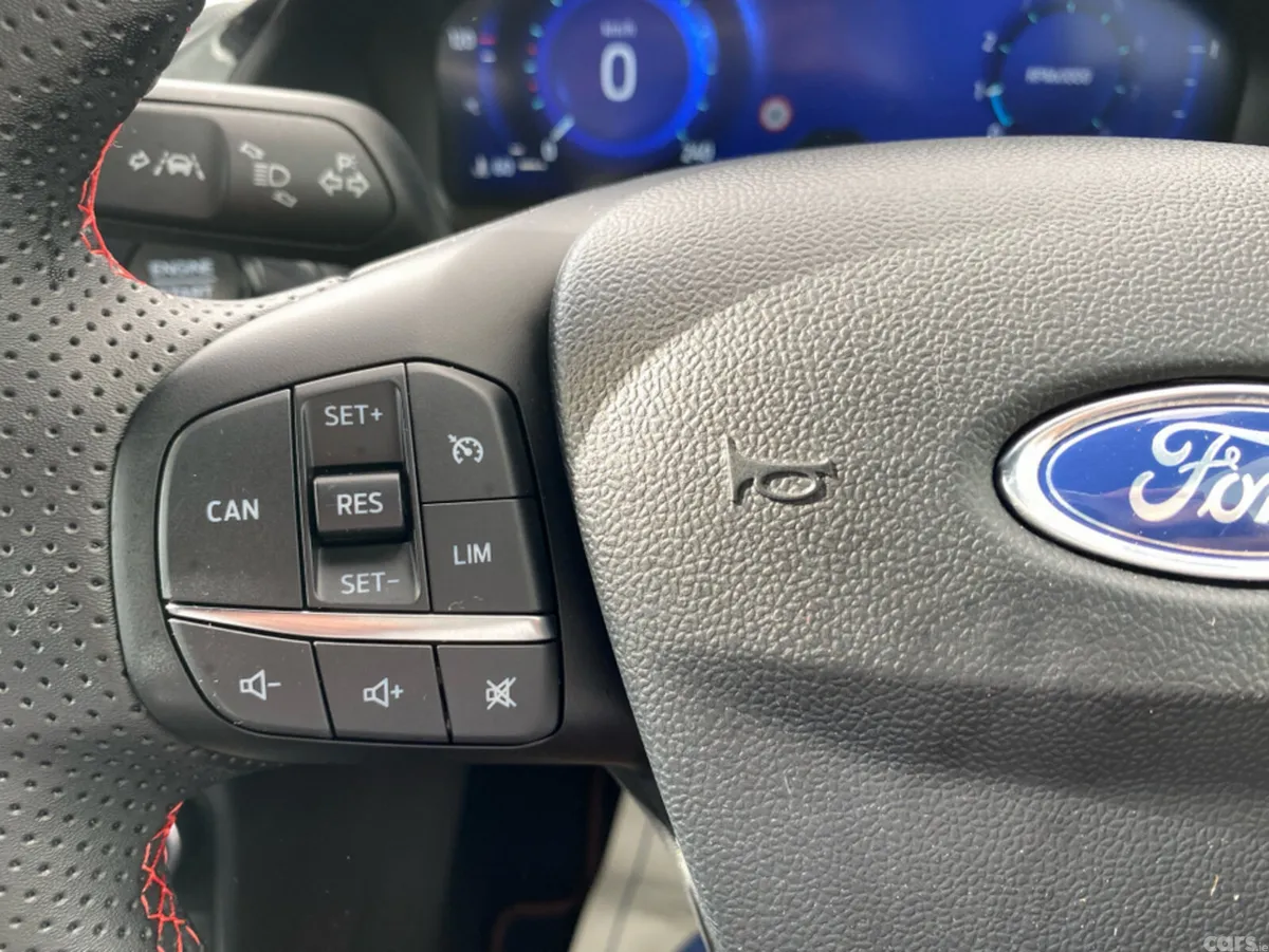 Ford Puma MPV, Petrol Hybrid, 2023, Black