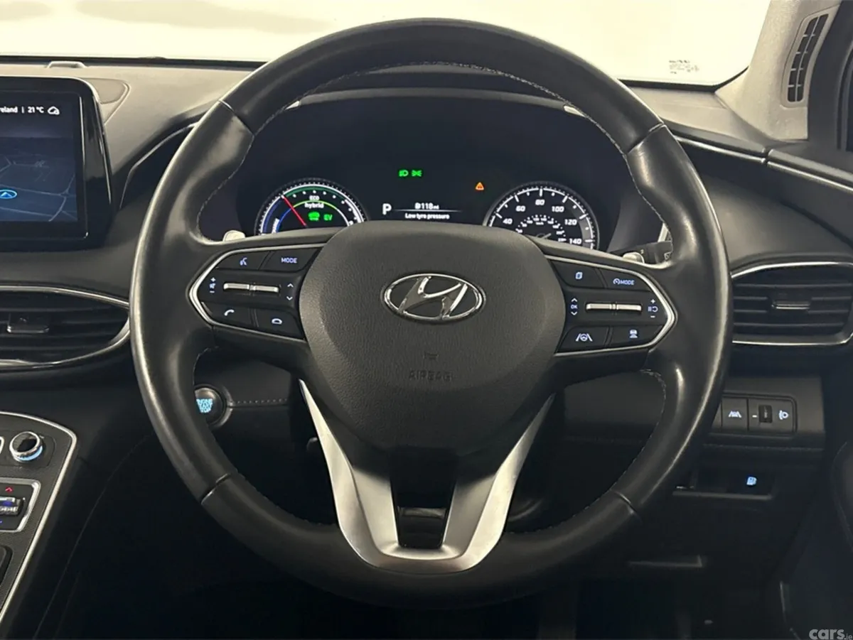 Hyundai Santa Fe Estate, Petrol Hybrid, 2023, Black