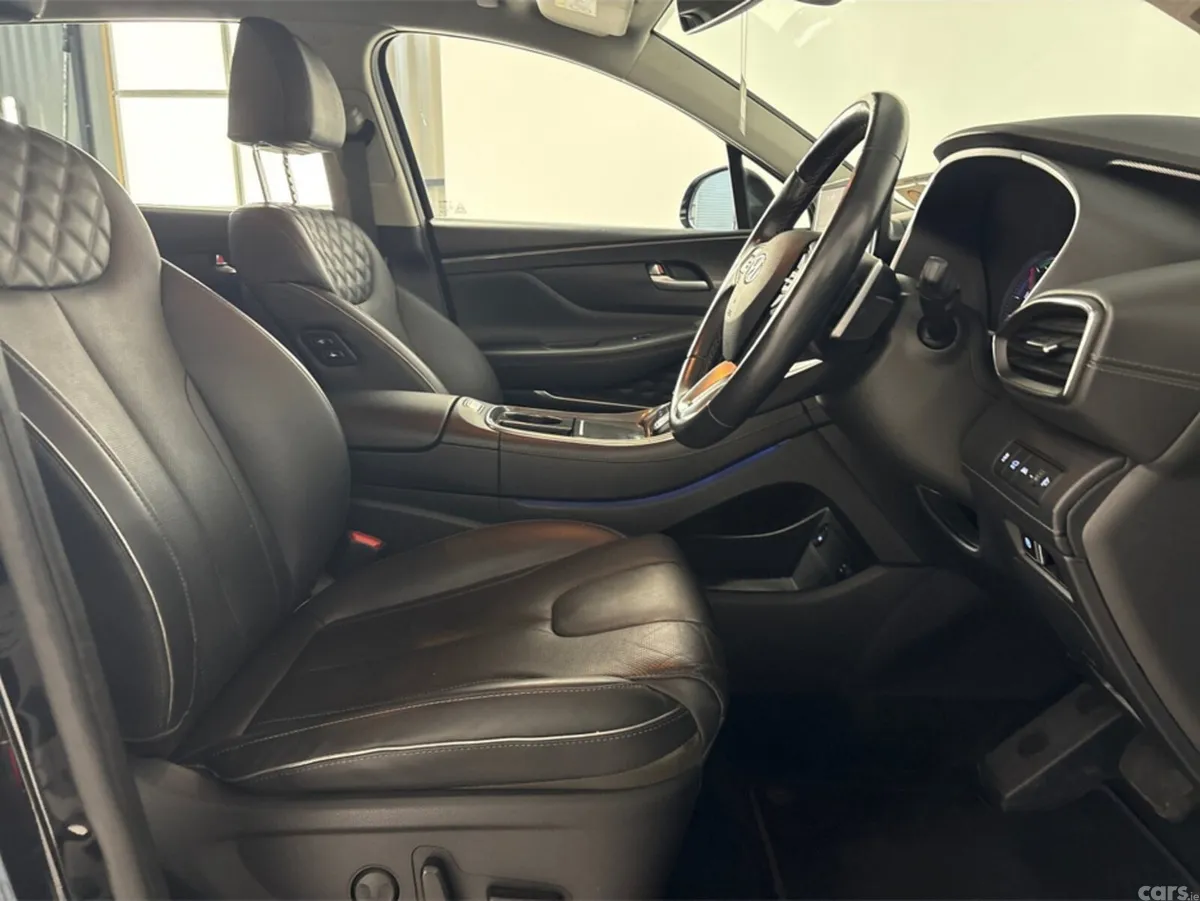 Hyundai Santa Fe Estate, Petrol Hybrid, 2023, Black