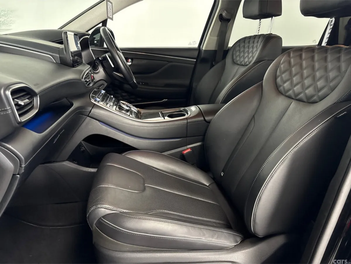 Hyundai Santa Fe Estate, Petrol Hybrid, 2023, Black