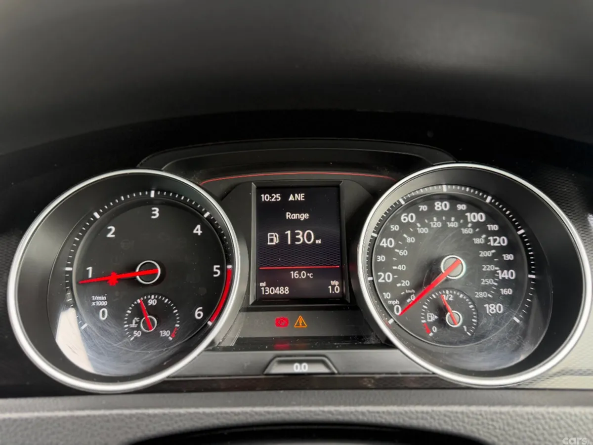 Volkswagen Golf Hatchback, Diesel, 2016, White