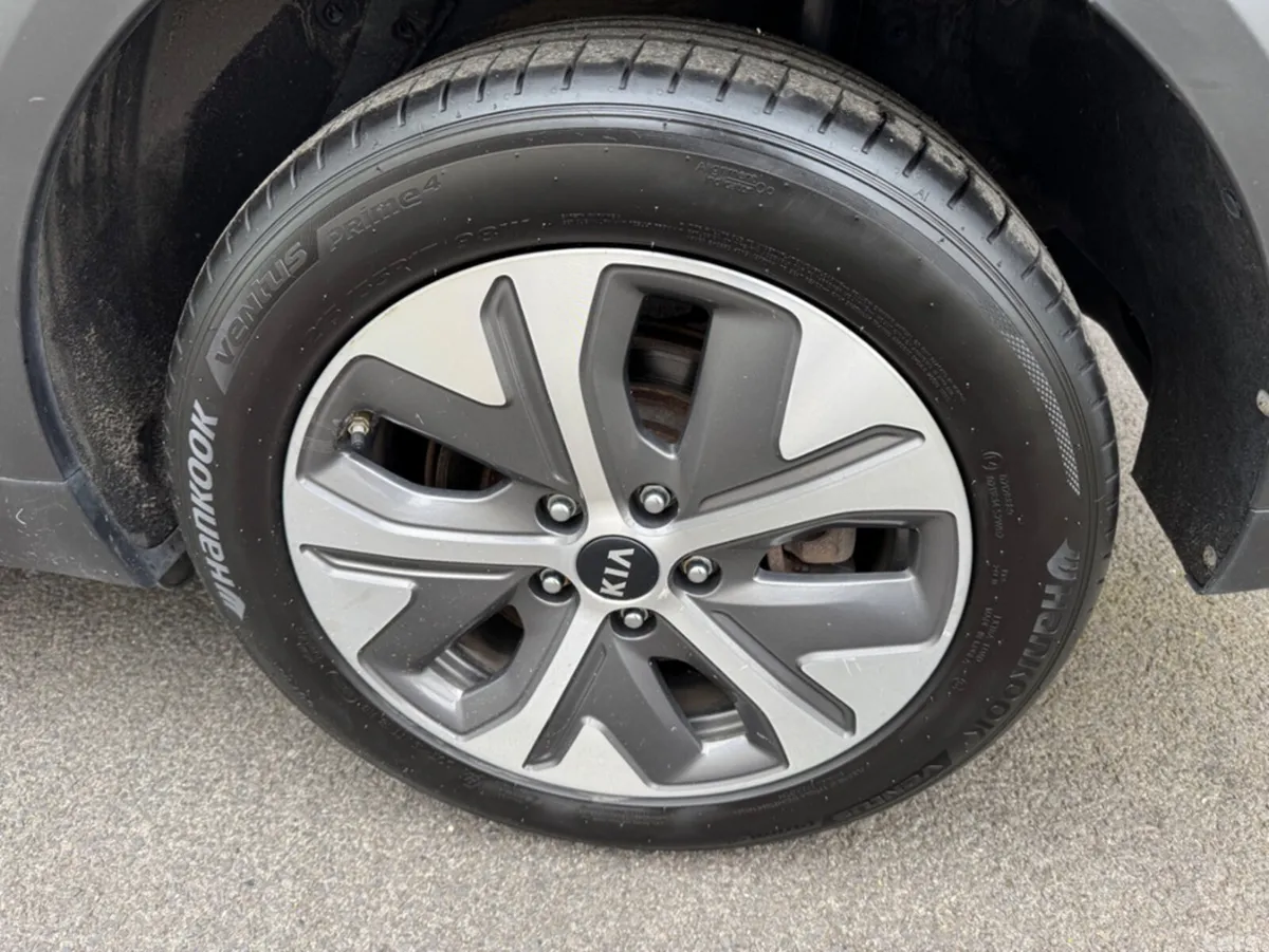 Kia Niro Hatchback, Electric, 2021, Blue