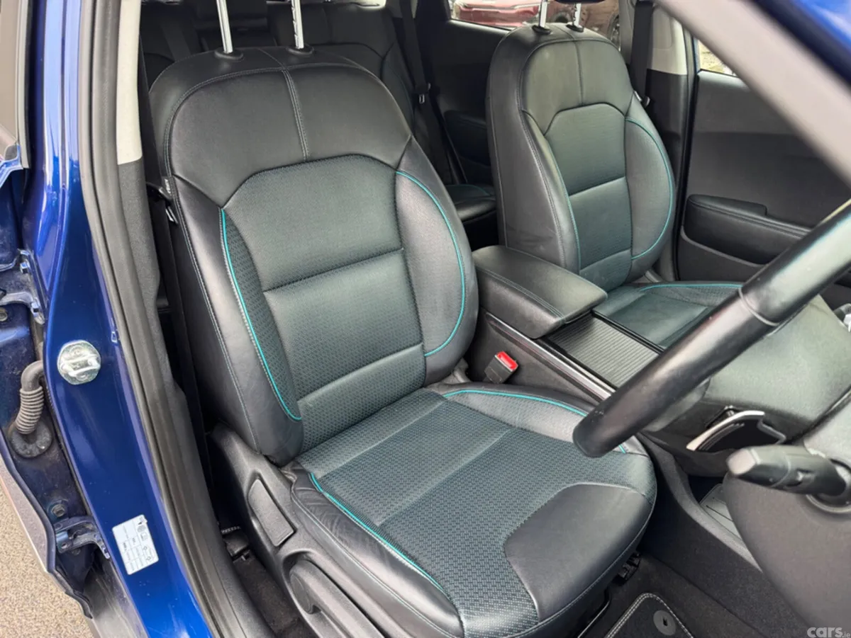 Kia Niro Hatchback, Electric, 2021, Blue