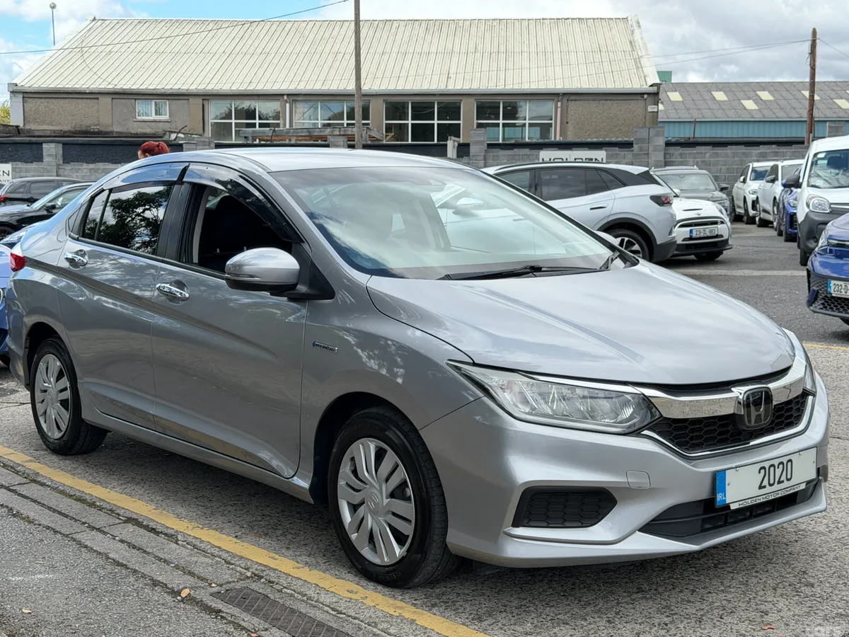 Honda Grace Saloon, Petrol Hybrid, 2020, Silver