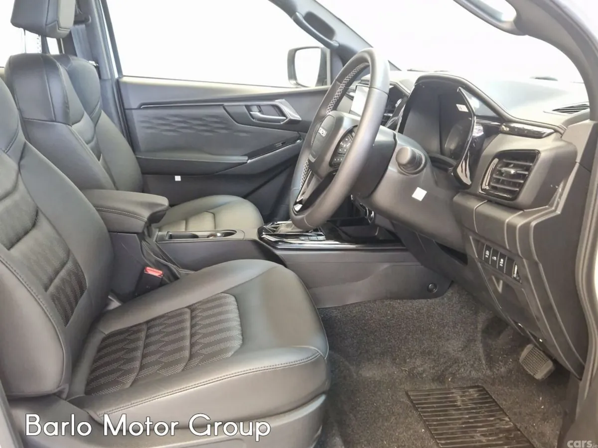 Isuzu D-Max Pick Up, Diesel, 2026, White