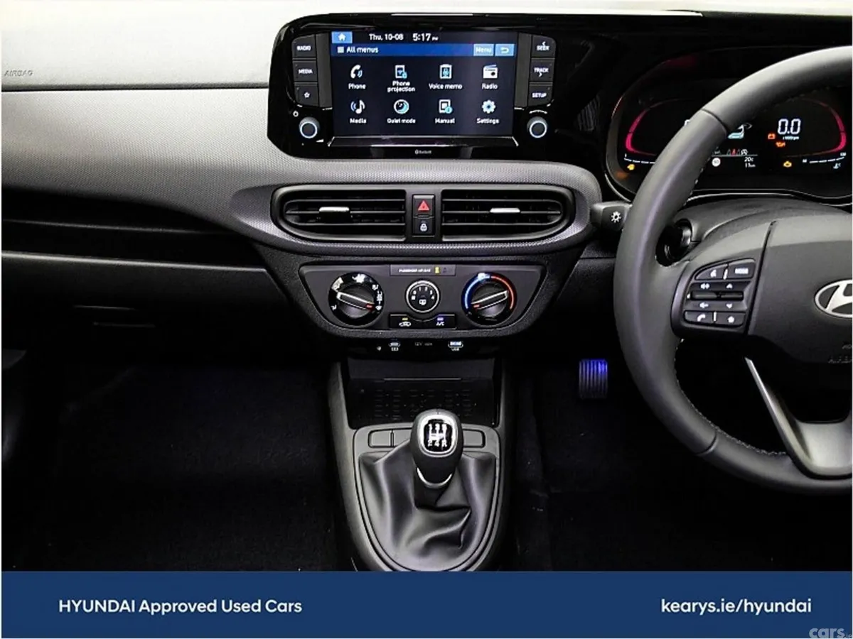 Hyundai i10 Hatchback, Petrol, 2023, White