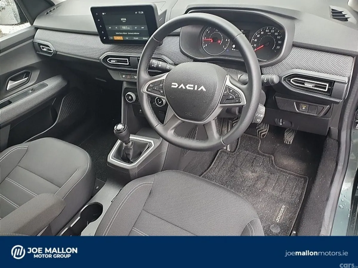 Dacia Jogger MPV, Petrol, 2025, Green