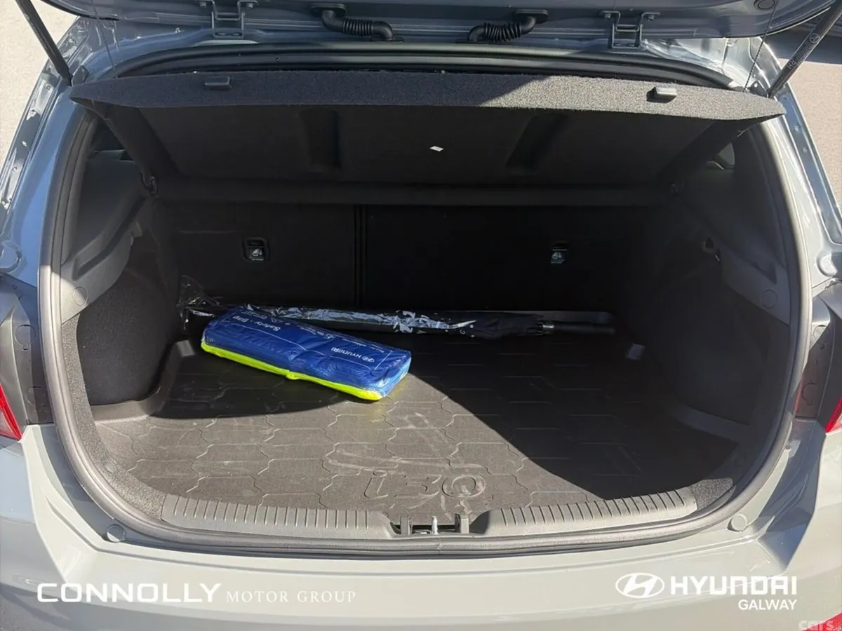 Hyundai i30 Hatchback, Petrol, 2026, Grey
